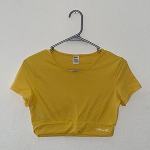 Alphalete Ultra Soft Crop Top